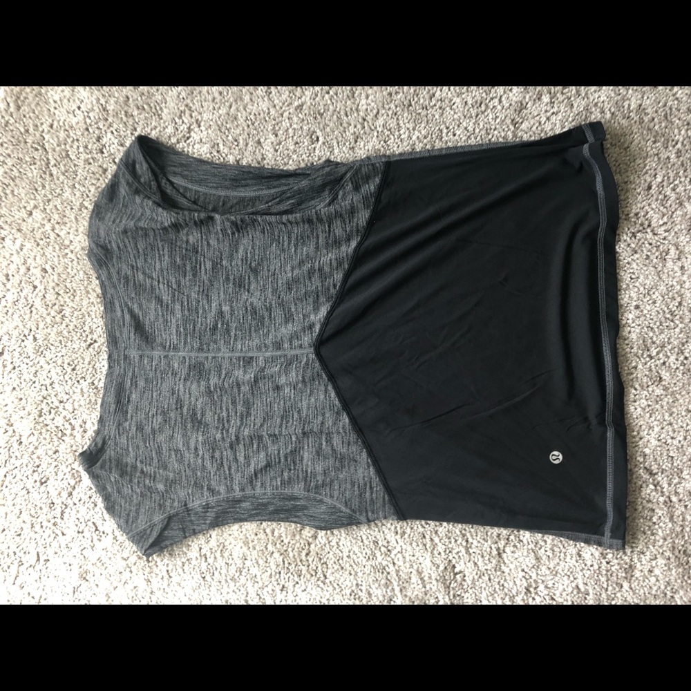 Lululemon shirt size 6